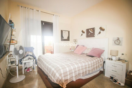 def3692ec8597cbdcb9a0e5c2af797e3 - 3