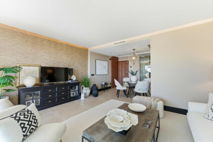 df2c175655a61c4f62cc17616535c070 - 10