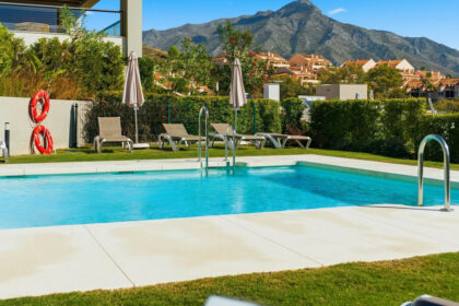 df2c175655a61c4f62cc17616535c070 - 22