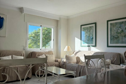 df3077e6d72e43e1809de1f3eda5c648 - 2