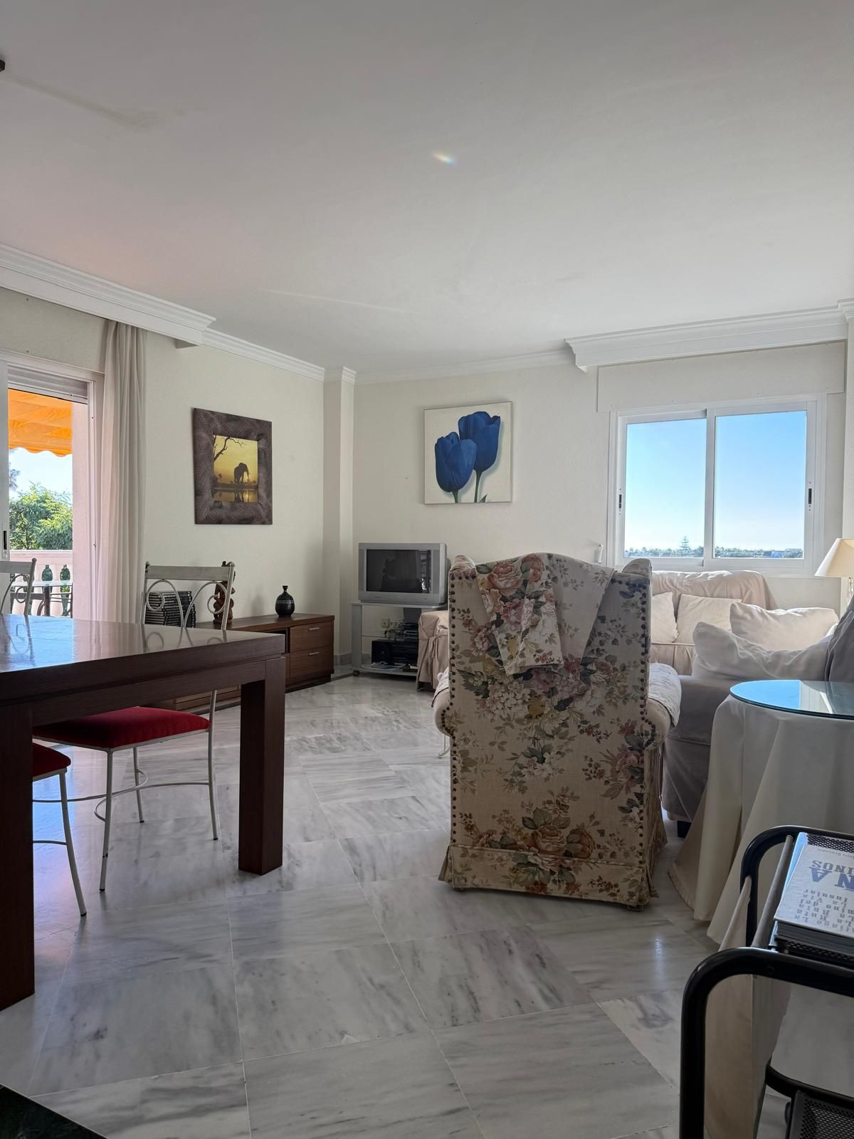 df3077e6d72e43e1809de1f3eda5c648 - 4