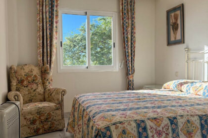 df3077e6d72e43e1809de1f3eda5c648 - 5