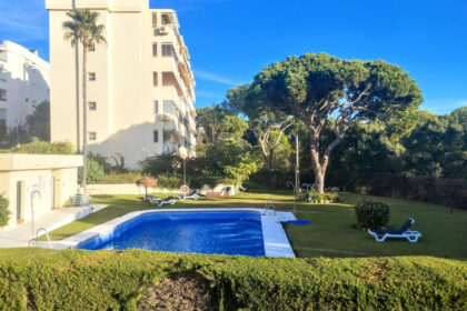 dfd03339ea50ea8cfed181b30515f0f5 - 21