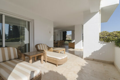 e0f7db29da66fb09db57e1479ac13beb - 18