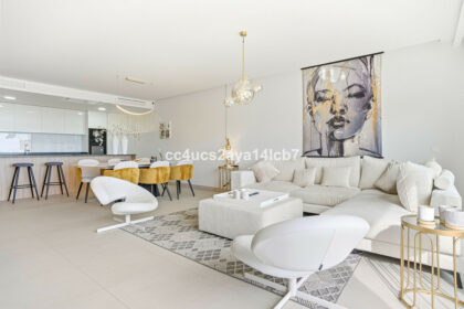 e1288bf7535e01768ed88f6a611e84e1 - 11