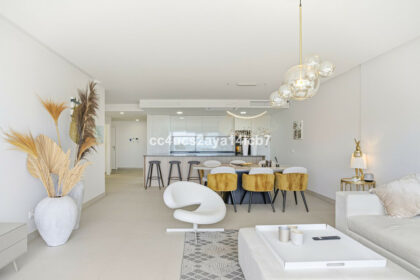 e1288bf7535e01768ed88f6a611e84e1 - 12