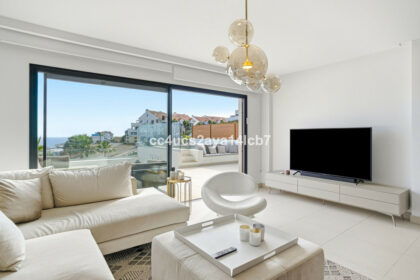 e1288bf7535e01768ed88f6a611e84e1 - 13