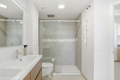 e1288bf7535e01768ed88f6a611e84e1 - 23