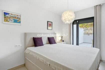 e1288bf7535e01768ed88f6a611e84e1 - 24