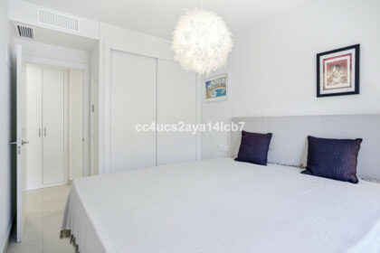 e1288bf7535e01768ed88f6a611e84e1 - 25