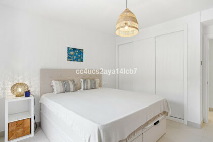 e1288bf7535e01768ed88f6a611e84e1 - 28