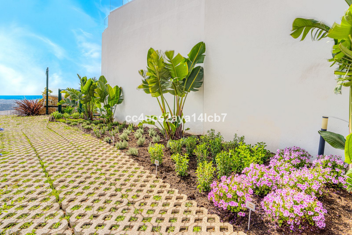 e1288bf7535e01768ed88f6a611e84e1 - 51