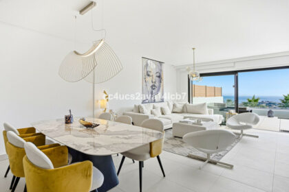 e1288bf7535e01768ed88f6a611e84e1 - 8