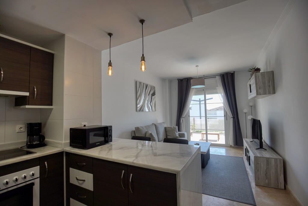 e16f64797500e30b36c86bee9bb2a31e - 10