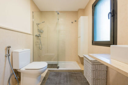 e1ef14059210b332cd004ad3b2be571e - 12