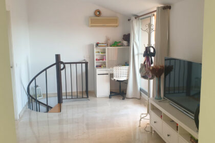 e20cdf37f65ad62cb5b670fe63880b4c - 7