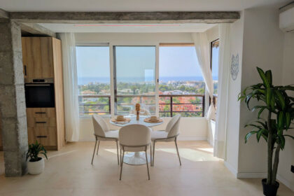 e26a18fb8cf884d0fe4dc2af72c8e83e - 23