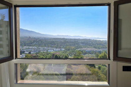 e26a18fb8cf884d0fe4dc2af72c8e83e - 29