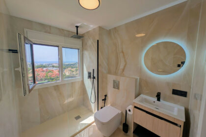 e26a18fb8cf884d0fe4dc2af72c8e83e - 35