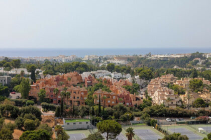 e26a18fb8cf884d0fe4dc2af72c8e83e - 41