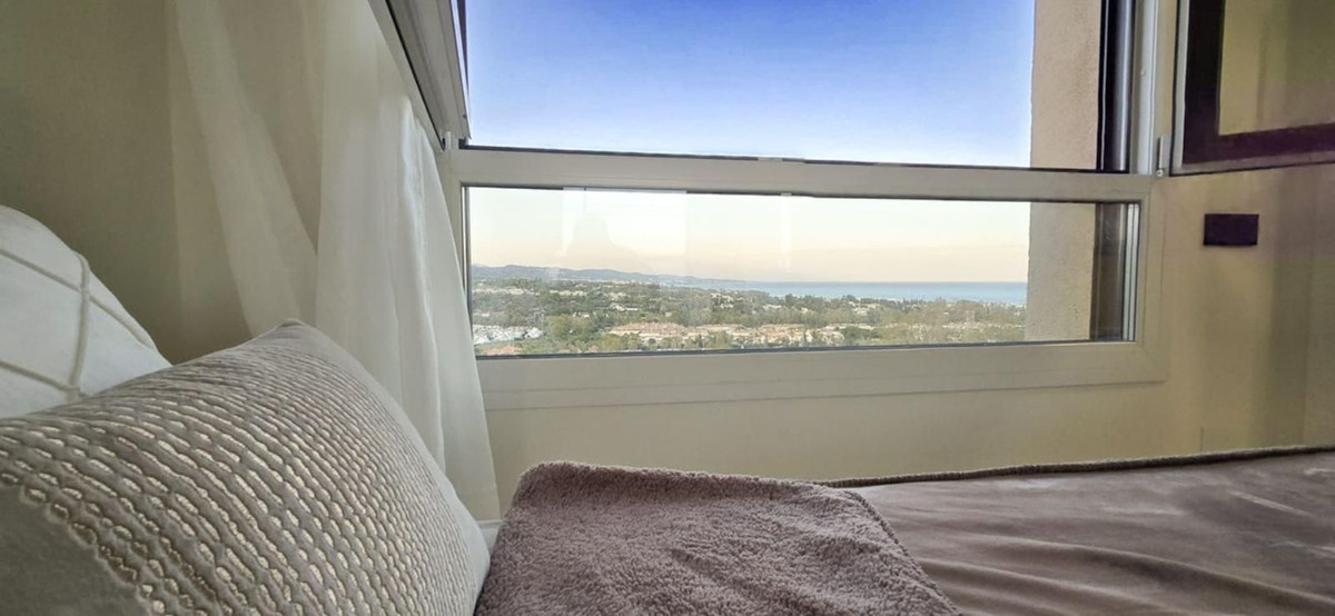 e26a18fb8cf884d0fe4dc2af72c8e83e - 47