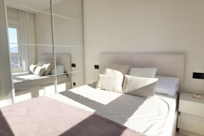 e26a18fb8cf884d0fe4dc2af72c8e83e - 48