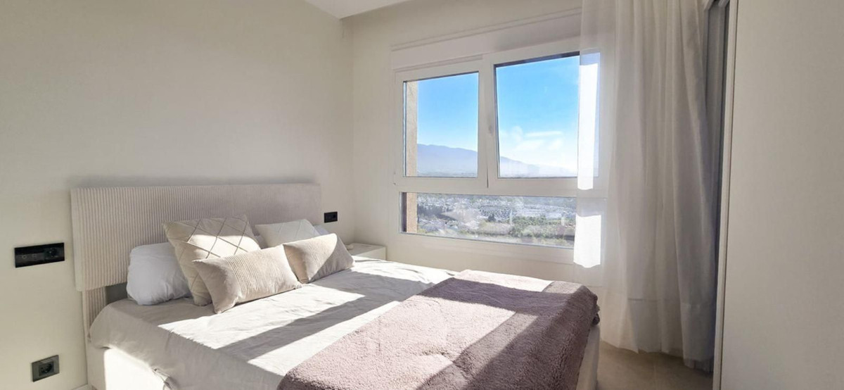 e26a18fb8cf884d0fe4dc2af72c8e83e - 49