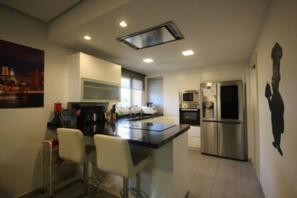 e2a3cd1406b0b27c97c9fb15efdb9220 - 26