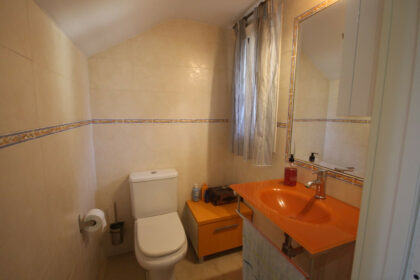 e2a3cd1406b0b27c97c9fb15efdb9220 - 28