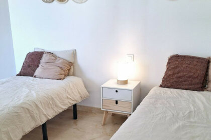 e39597b84f622d673ee873c48367de86 - 20