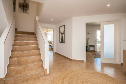 e3b020c8b8f6cba5563b7282a5d12f16 - 11