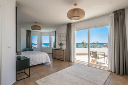 e3b020c8b8f6cba5563b7282a5d12f16 - 12