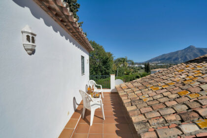 e3b5b4f7d7f526dae3891c63ca991dda - 34