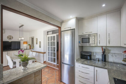 e41386521e8ac3f9a2bcf6771bb29840 - 13