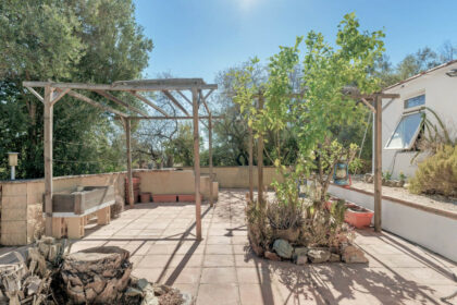 e435f7f1279a518729c69f015c04cd20 - 20