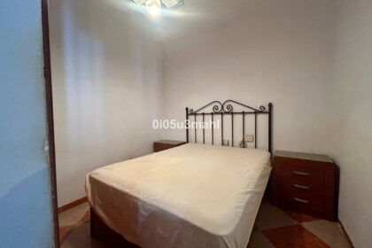 e4e1f10913ef2b48cefb7b2bfe5c4383 - 10