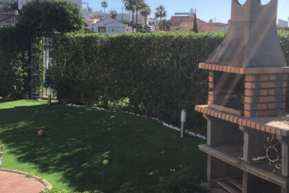 e58dcb824acd69a4059d2a16ce736bec - 4