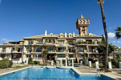 e5b321a9bbd9b168d8c8fede54ae5945 - 28