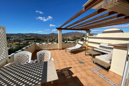 e5b321a9bbd9b168d8c8fede54ae5945 - 3