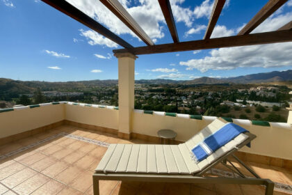 e5b321a9bbd9b168d8c8fede54ae5945 - 4