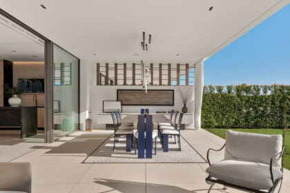 e5b35cbd589a8f3cca24637d01a622ad - 13