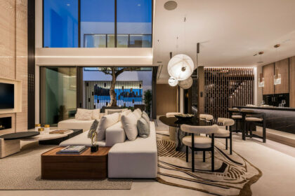 e5b35cbd589a8f3cca24637d01a622ad - 37