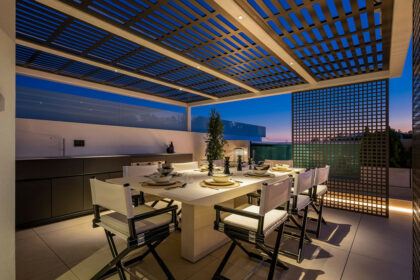 e5b35cbd589a8f3cca24637d01a622ad - 44