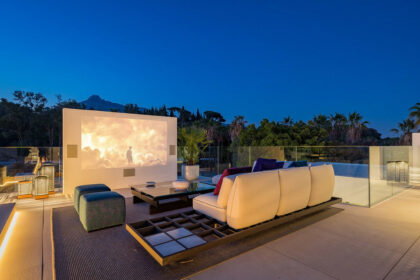 e5b35cbd589a8f3cca24637d01a622ad - 45