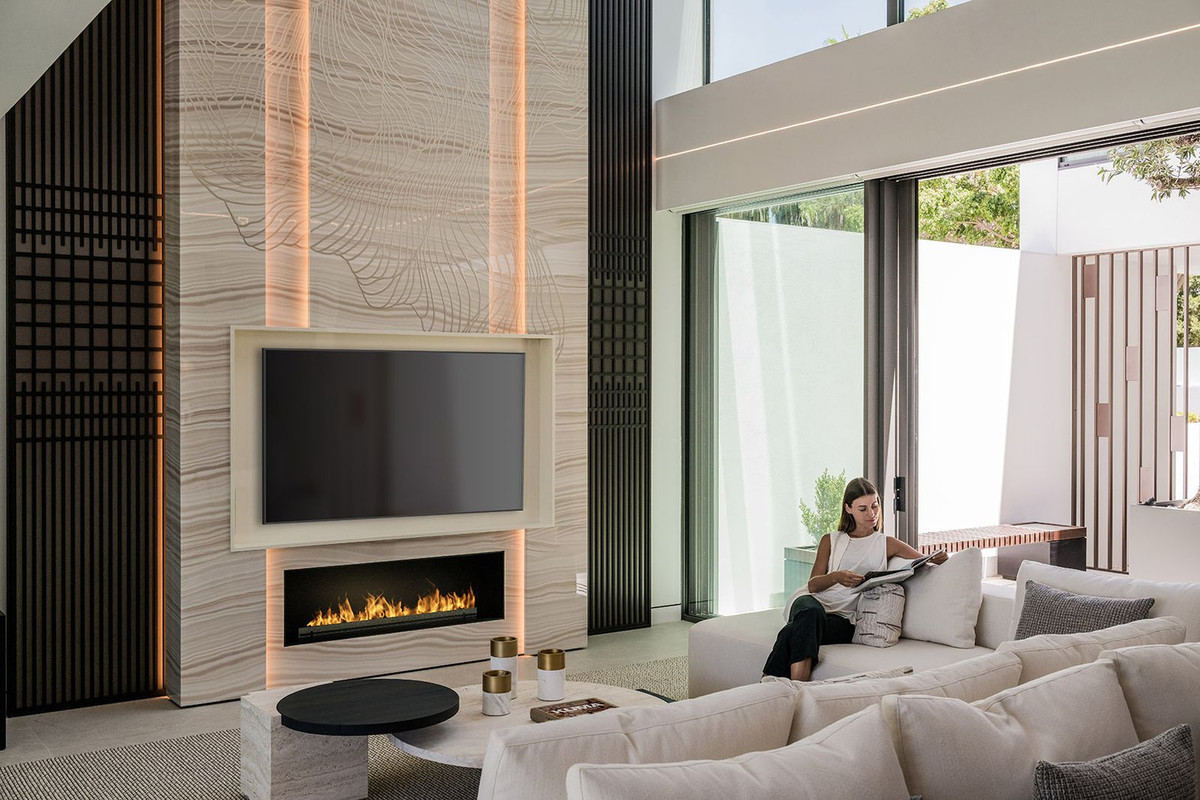 e5b35cbd589a8f3cca24637d01a622ad - 5