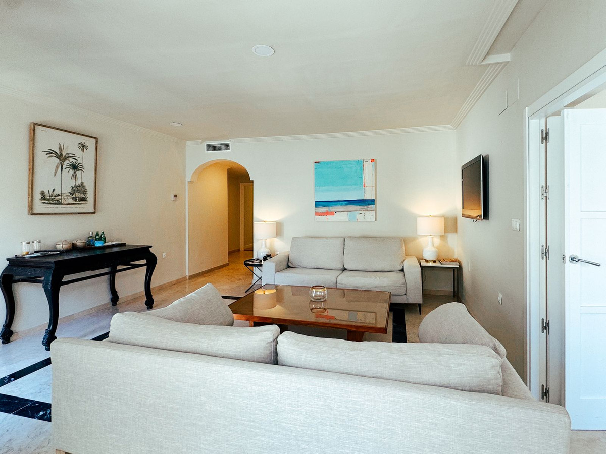 e6625bd718e393cf7807495e47d0b47d - 19