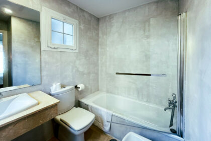 e6625bd718e393cf7807495e47d0b47d - 34