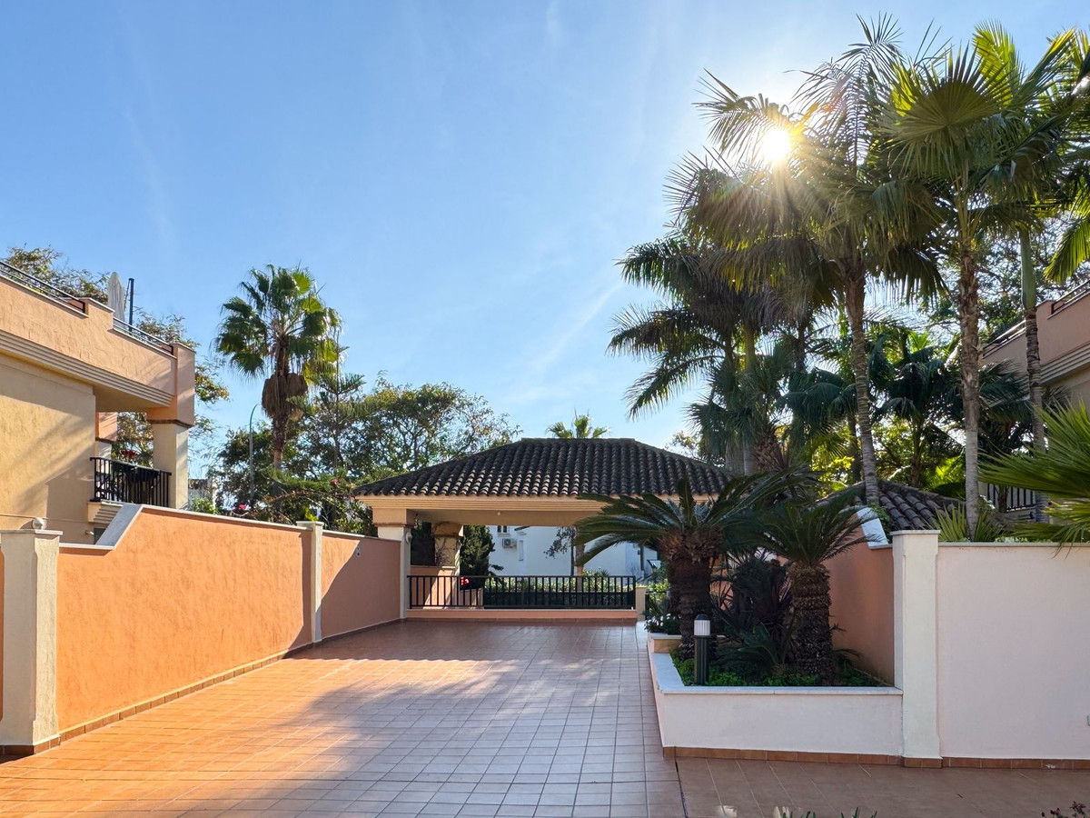 e6625bd718e393cf7807495e47d0b47d - 40