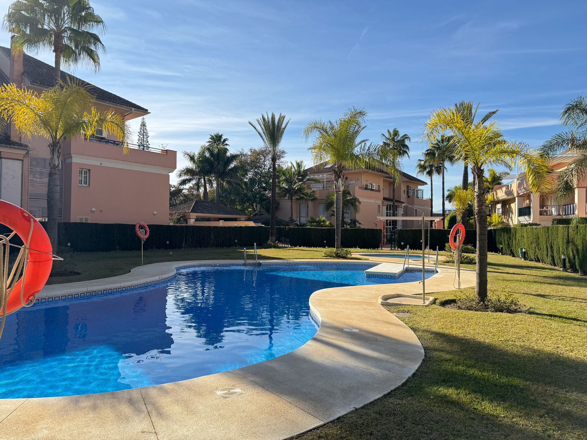 e6625bd718e393cf7807495e47d0b47d - 43