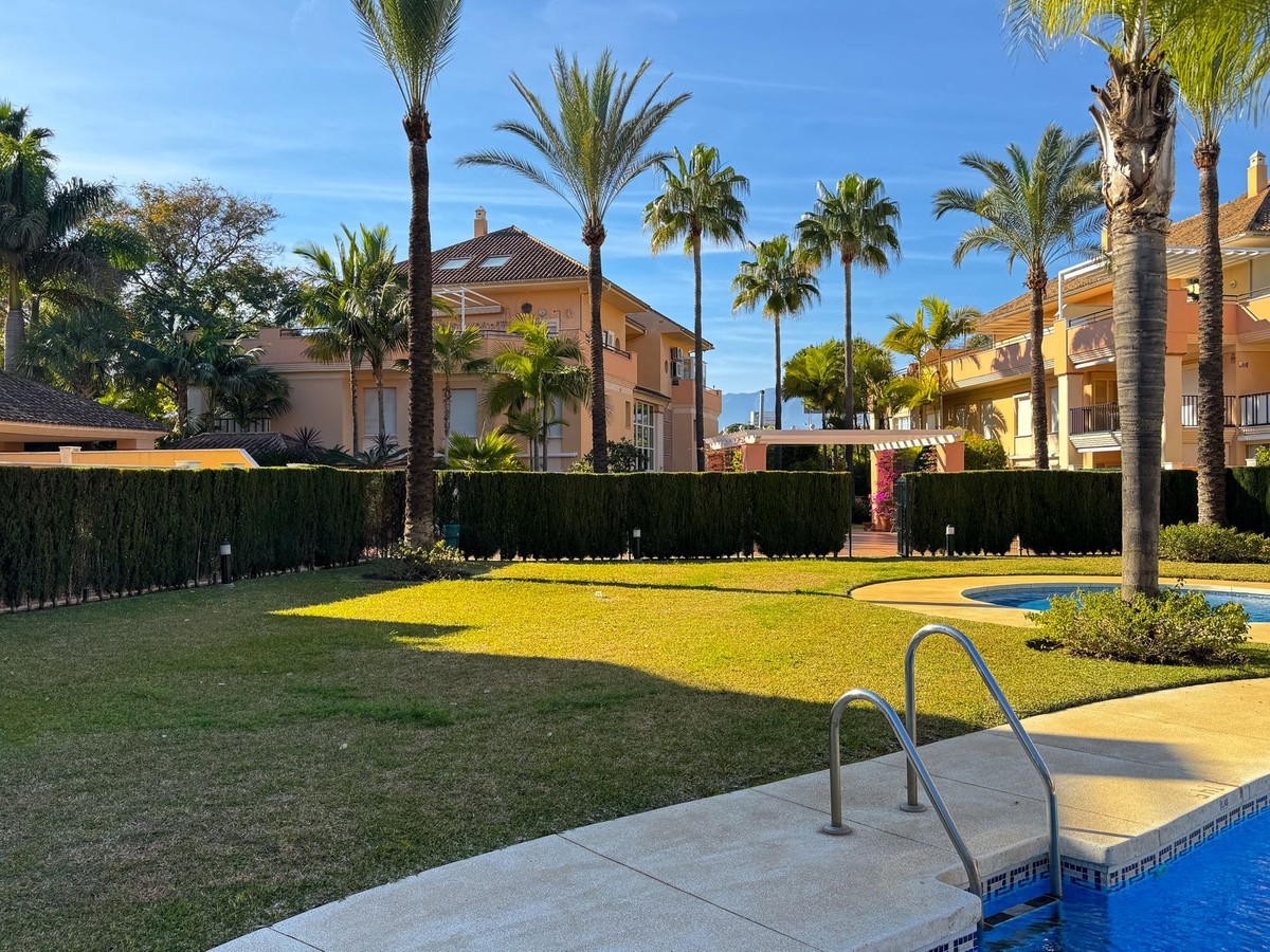 e6625bd718e393cf7807495e47d0b47d - 47